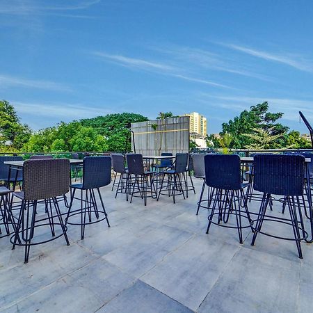 Palette - The Slate Hotel Nungambakkam Chennai Bagian luar foto